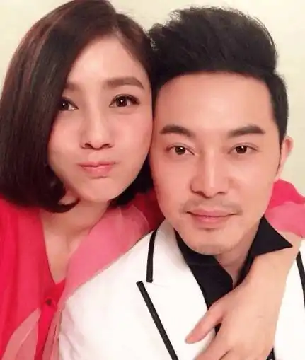 沙溢老婆胡可坐飞机遇陌生男找茬还说谎话故意挑衅空姐