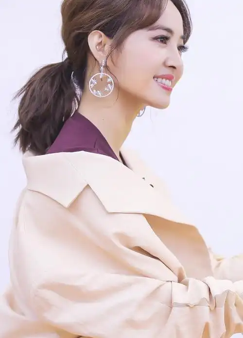 蔡依林:第6806期时尚潮流美图欣赏