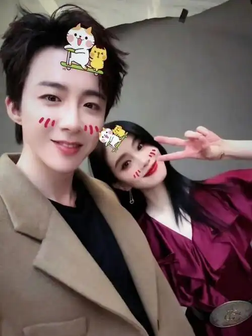 刘诗诗,刘宇宁主演的《一念关山》正在热播中,没想到最新又传出女主