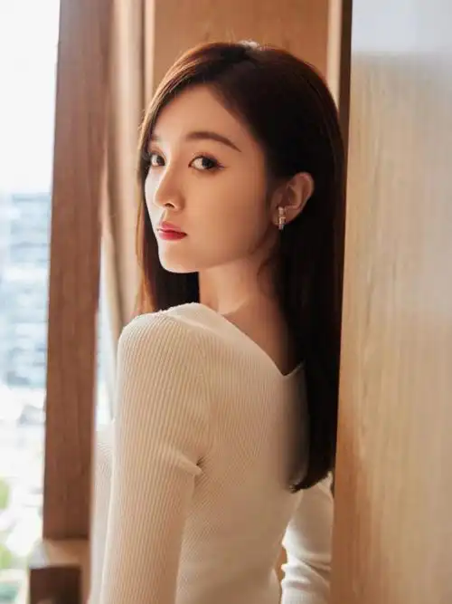 dinndinndesign吴宣仪