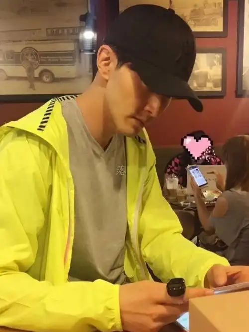 高伟光生活照系列