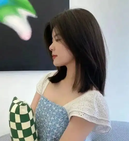 不染不烫锁骨发 直发锁骨发清新迷人_时尚发型 - 美发站