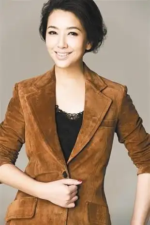 和高曙光离婚后,因为女儿在美读书,江珊拍戏之外的时间都在美国陪女儿