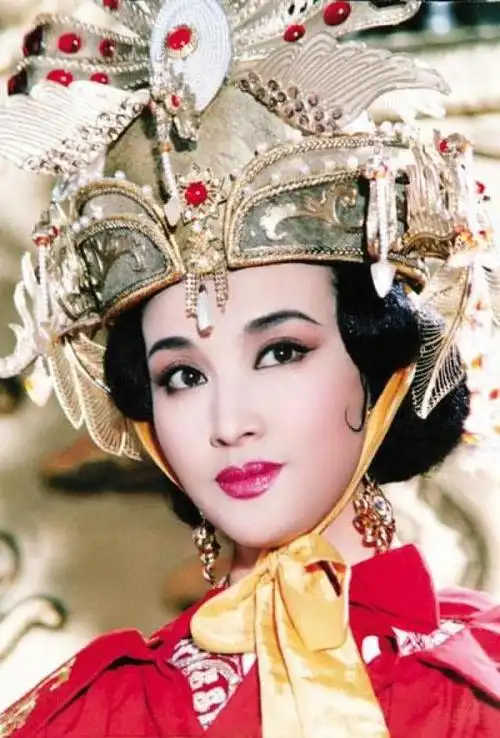 95武则天刘晓庆版经典(刘晓庆版武则天太经典)(23)