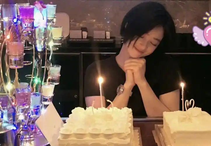 36岁蒋欣一瘦啥都有,大方公开健康餐单,这样吃你也会瘦得惊艳!