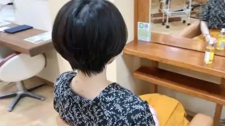 35岁女性剪款"半盖耳"短发,干练有气质,显小很满意-时尚-高清完整正版