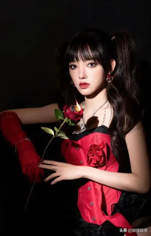 程潇,因身材丰满傲人被称"奶潇",碾压疯马秀lisa|韩国|范丞丞|周传雄