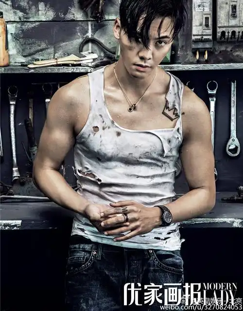 【陈伟霆】【cwt】【陈等等】 优家画报 杂志 2539 x 3248 px (图源