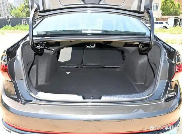 23款大众速腾1.2t 顶配超越版性价比如何?值不值得入手?