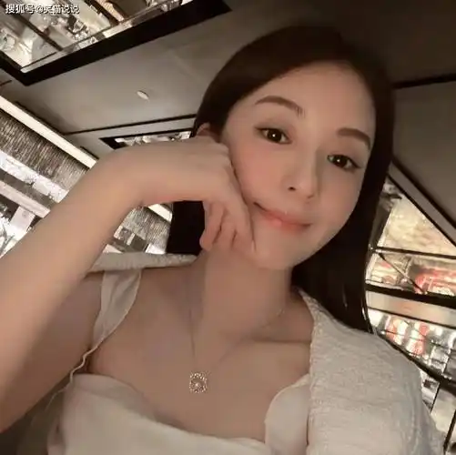 另外,还有网友评论称,方媛和郭富城确实很般配.