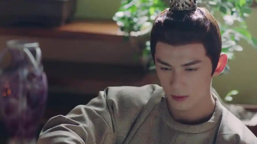 自热播以来,迪丽热巴扮演的女一号李长歌和吴磊扮演的男一号阿史那隼