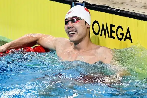 全运会|游泳男子50米自由泳余贺新夺冠