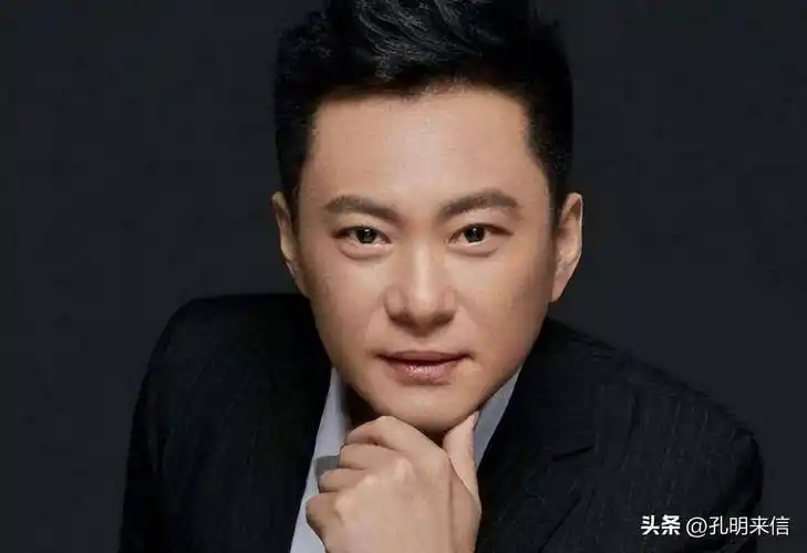 原创王斑作为曹颖的老公娱乐圈籍籍无名却在另一个圈子红得发紫