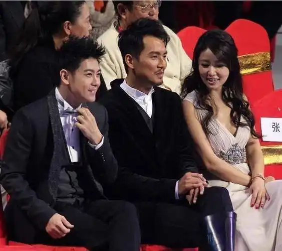 钟汉良30年颜值变化以及他合作的18位女神_剧中_霍思燕_何美钿