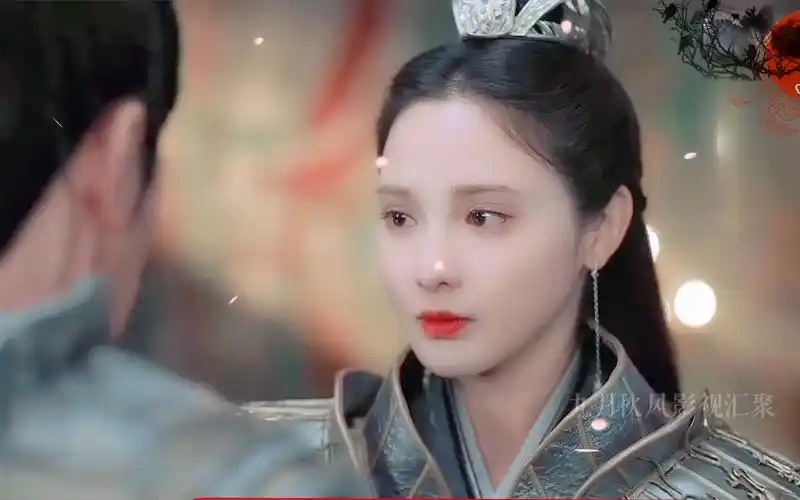 彭小苒古装混剪,感觉她还是适合浓妆,就像明媚的小枫一样