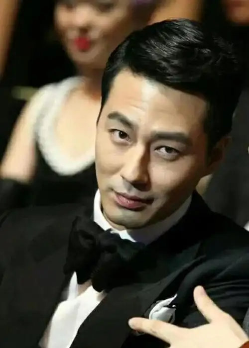 赵寅成全智贤心中男神竟被金敏喜抛弃如今41岁的他孤身一人