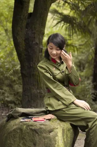 【图片1】红卫兵之歌--------------喜人--蜂鸟论坛照片套图