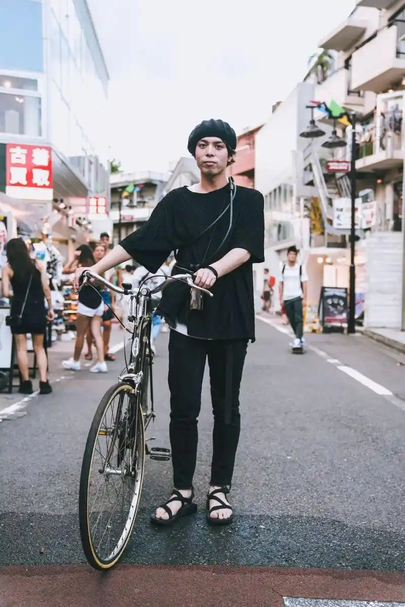 日本街头实拍真是亚洲第一潮