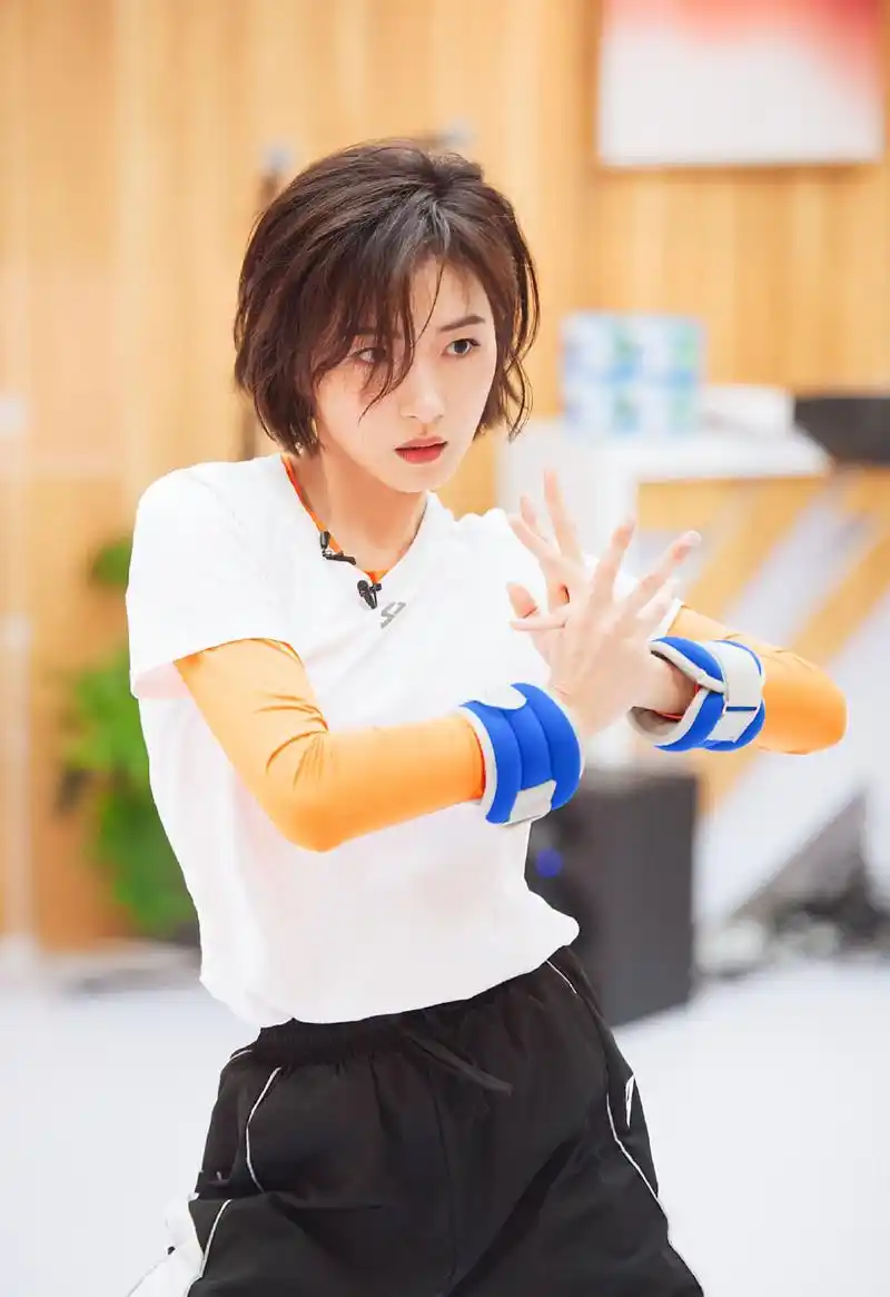 万茜《乘风破浪的姐姐》第四期剧照图片