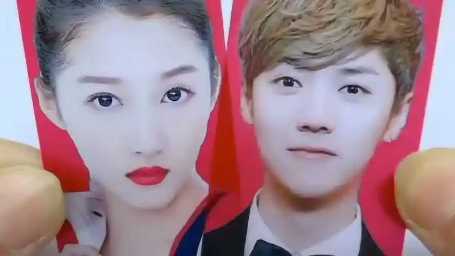 关晓彤和鹿晗照片合起来以后就是他们未来宝宝出生的样子