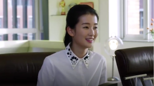 《多少爱可以重来》秦晓月