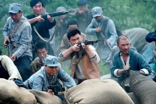 《战火连天》剧照[保存到相册]《战火连天》剧照[保存到相册]搜狐娱乐