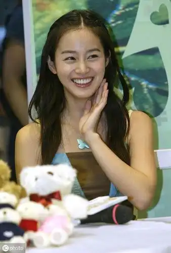 韩国第一美女:金泰熙,毫无瑕疵的外形,没几个男人不动心