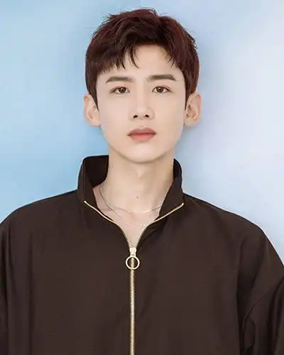 白敬亭经纪人_白敬亭人资料简介