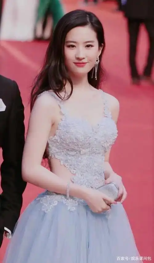 刘亦菲早年择偶观:性格感觉胜过外表,称演技好了大家自然会看到