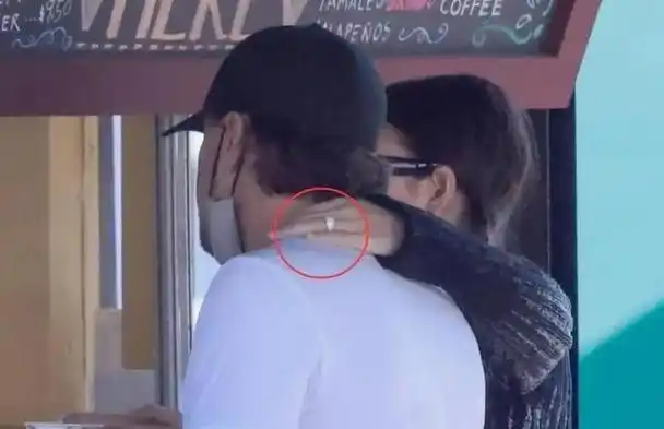 嫩模收割机小李子49岁历经79个绯闻女友个个都不超过25岁