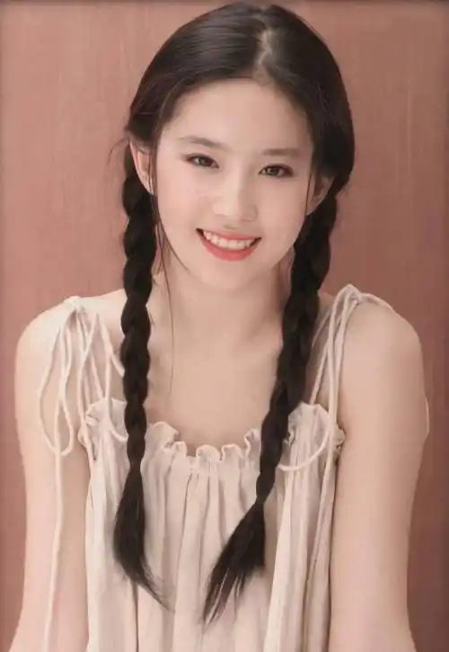 原创如果18岁的刘亦菲现在参加选秀会c位出道吗