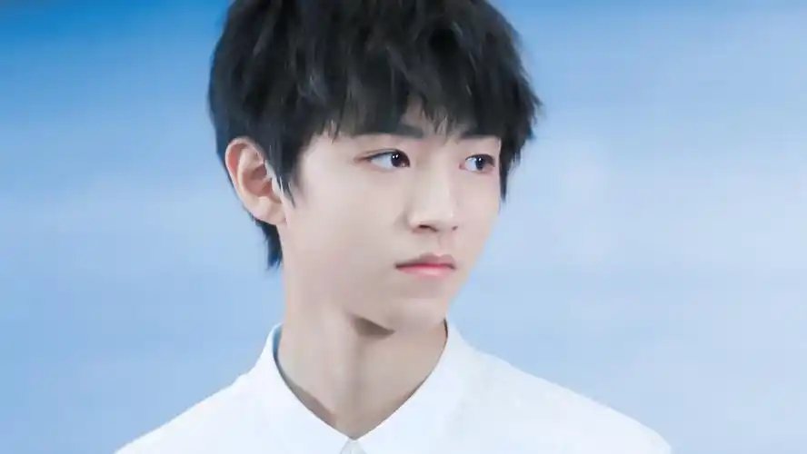 《我们的少年时代》20 王俊凯 —— 邬童 - 堆糖,美图壁纸兴趣社区