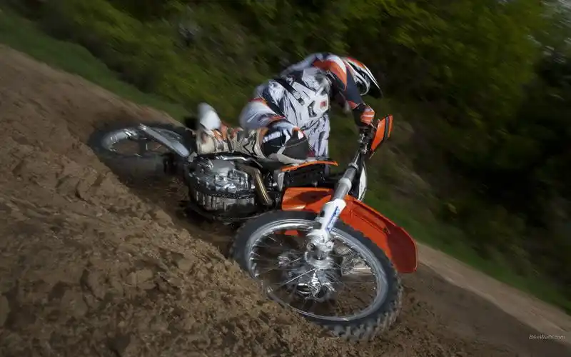ktm 450 exc 2560*1600 - 摩托图片资料 摩托车网站 摩托车 机车文化