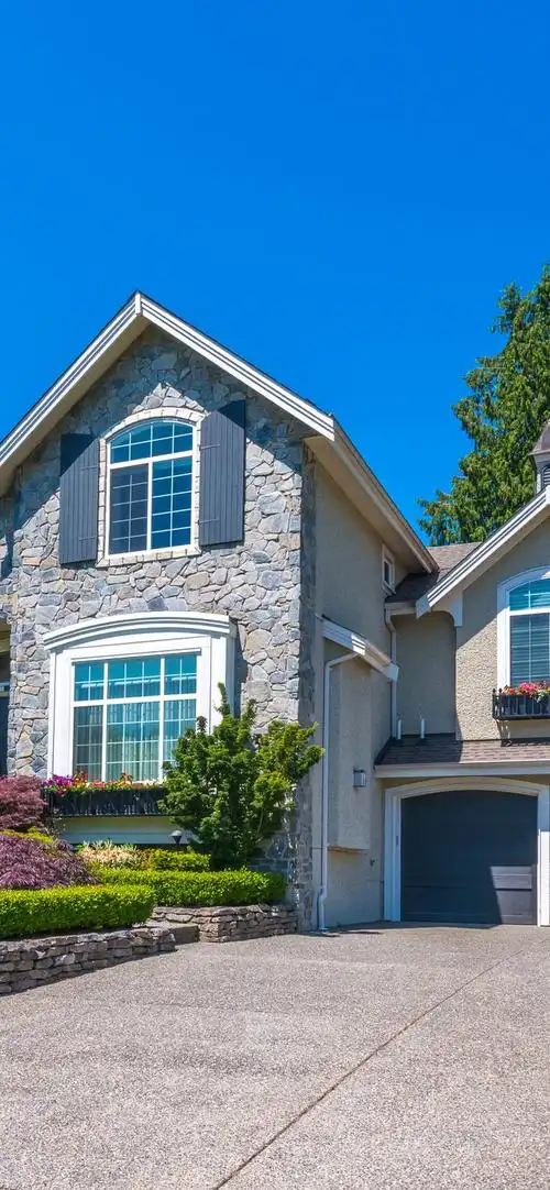 别墅,房屋,花园,树木 iphone 壁纸