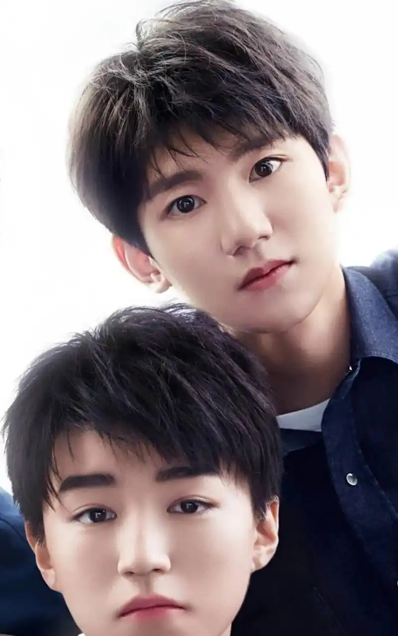 王源和王俊凯的粉丝再次卷入激烈的争执,这次的导火索是王源粉丝在其