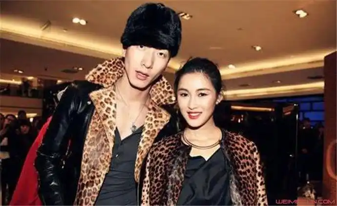 张亮和寇静的结婚照 张亮寇静是怎么认识的