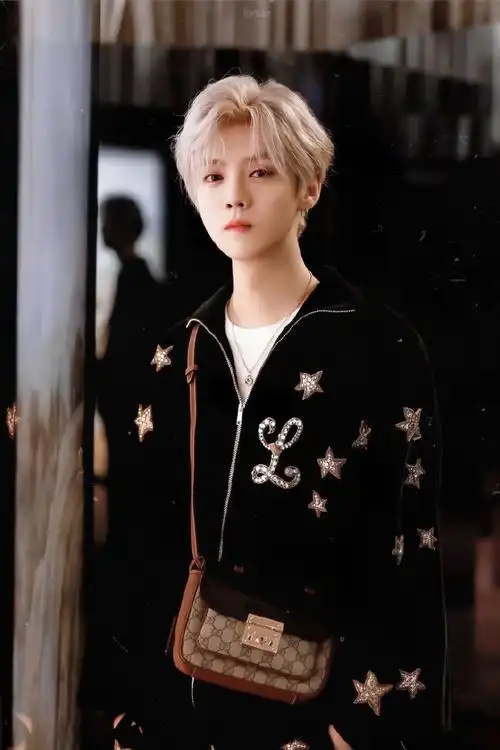 gucci品牌代言人鹿晗