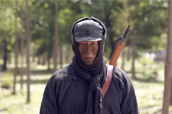孙红雷《二炮手》剧照