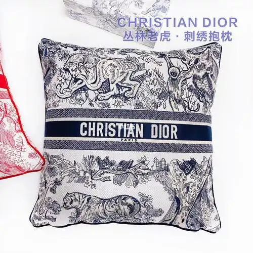 dior迪奥家居 丛林老虎 刺绣抱枕_迪奥怎么样_抱枕_刺绣_家居_dior