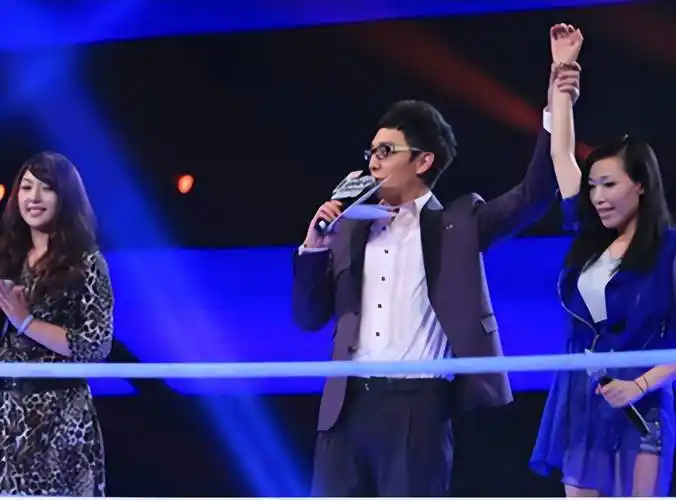 曝好声音黑幕:封杀吉克隽逸,压迫吴莫愁患抑郁症,给姚贝娜泼脏水_金池