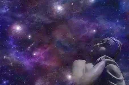 仰望星空宇宙之佛沐浴在星空中, 仰望天空, 仰望夜空, 面对黑暗的蓝天