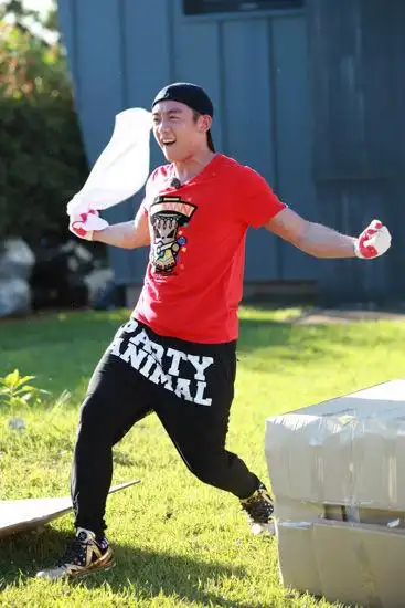 《奔跑》郑恺秀英文 网友:小同志不错|郑恺|奔跑吧兄弟|陈赫_新浪娱乐