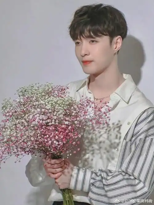 张艺兴手机壁纸高清写真