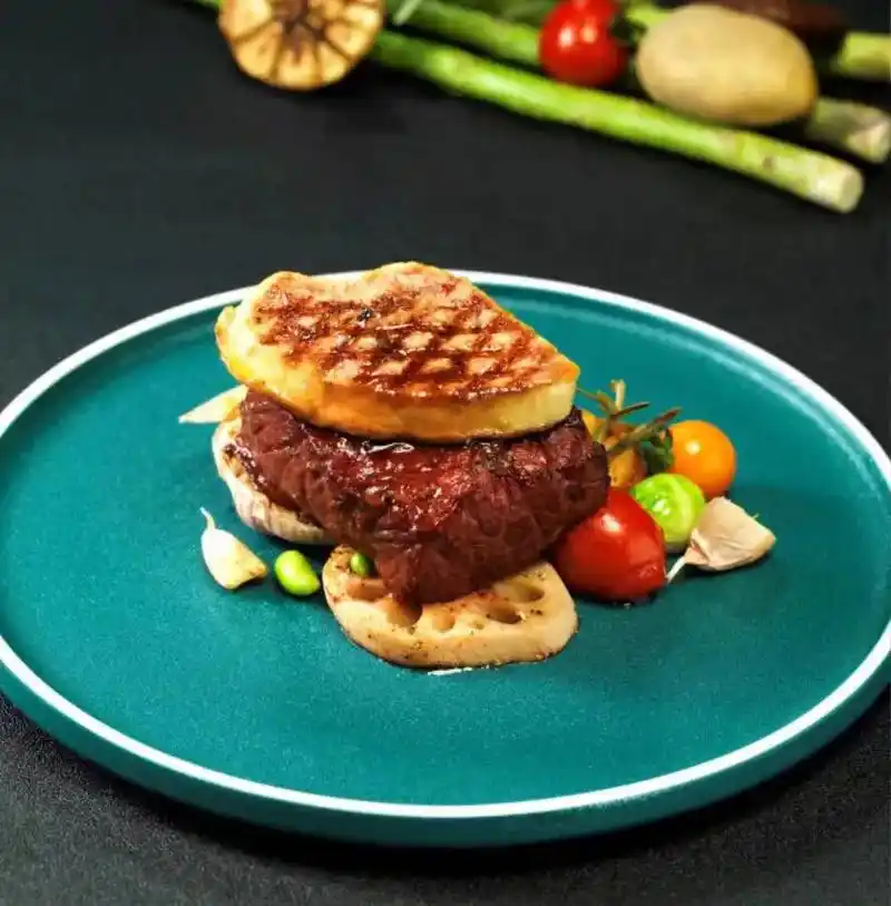 #美食摄影 #唯美食不能辜负 #原切牛排 #西餐美食 #治愈 - 抖音