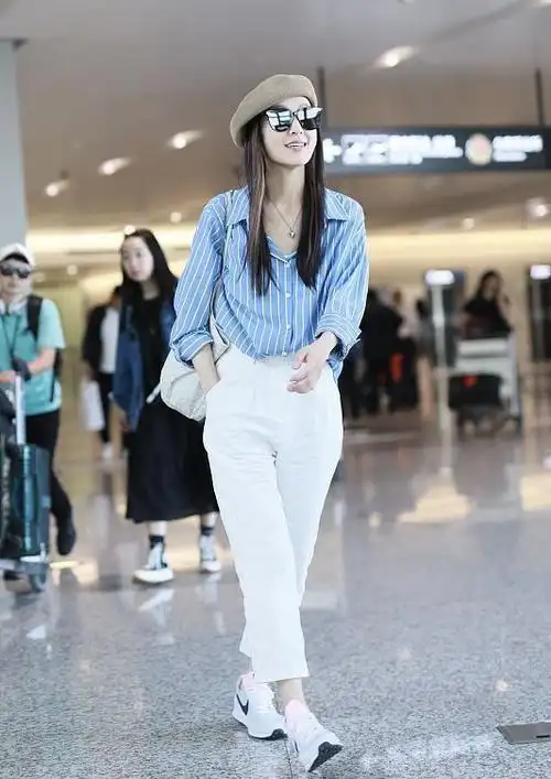 范玮琪比例天生占便宜171cm穿高腰裤双腿长度不输职业超模