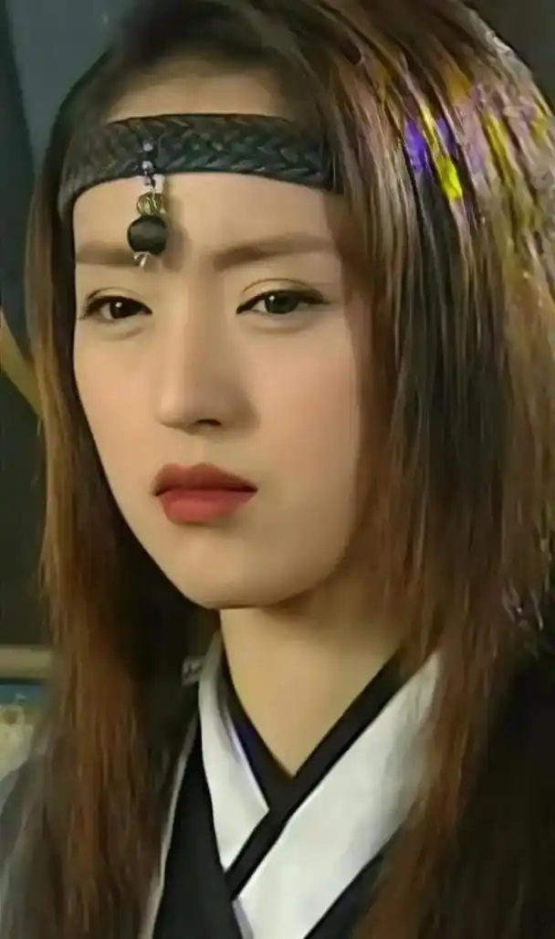 雪花女神龙董璇剧照 - 抖音