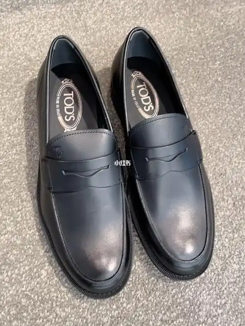 tods 男士乐福鞋