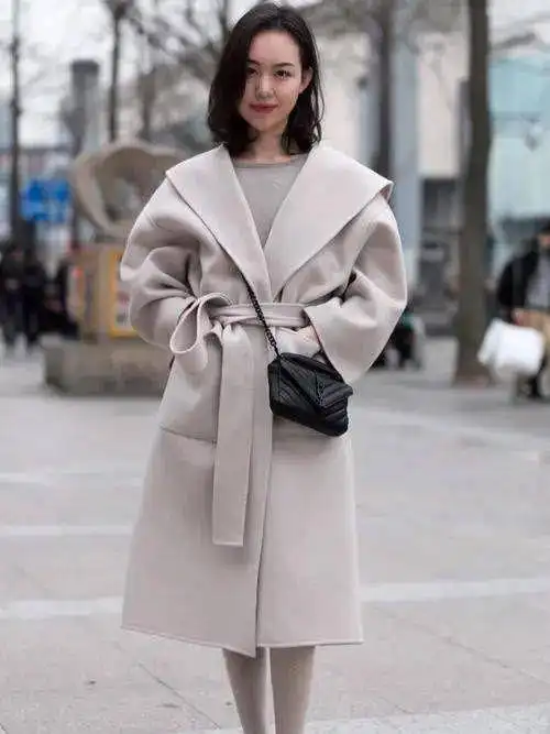 2021年初流行穿大一号火了大半个时尚圈美炸