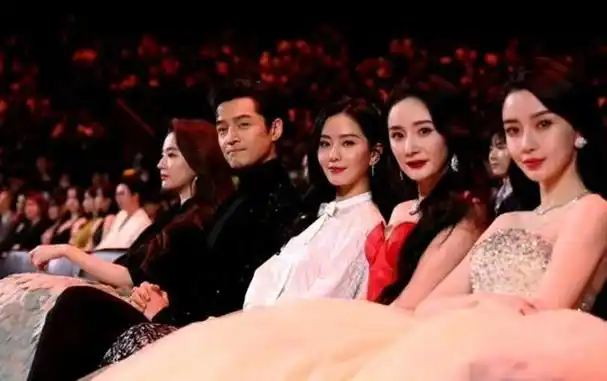 当娱乐圈的女星同框皮相美和骨相美的差距一目了然