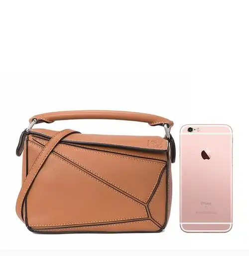 loewe/罗意威 puzzle系列迷你女士纯色牛皮几何图形单肩包斜挎包手提